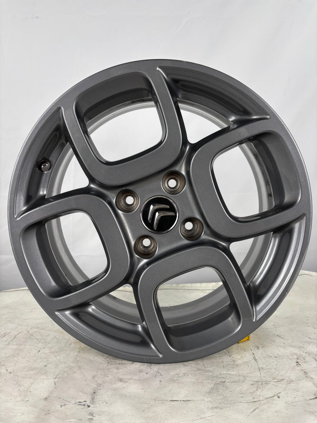 1 Cerchio in lega da 16" Citroen C4 Cactus