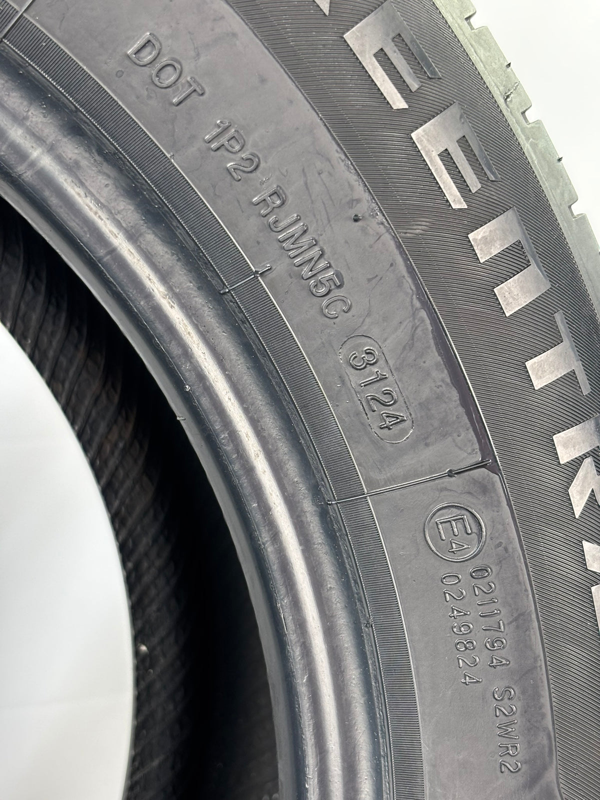 Pneumatici usati 195 60 r15 88v Gomme Estive 4 PZ Greentrac Batt 5,4mm Dot 24