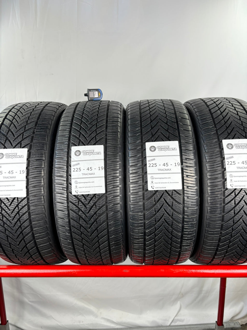 Pneumatici usati 225 45 r19 96y Gomme 4 Stagioni 4 PZ Tracmax Batt 6mm Dot 2020