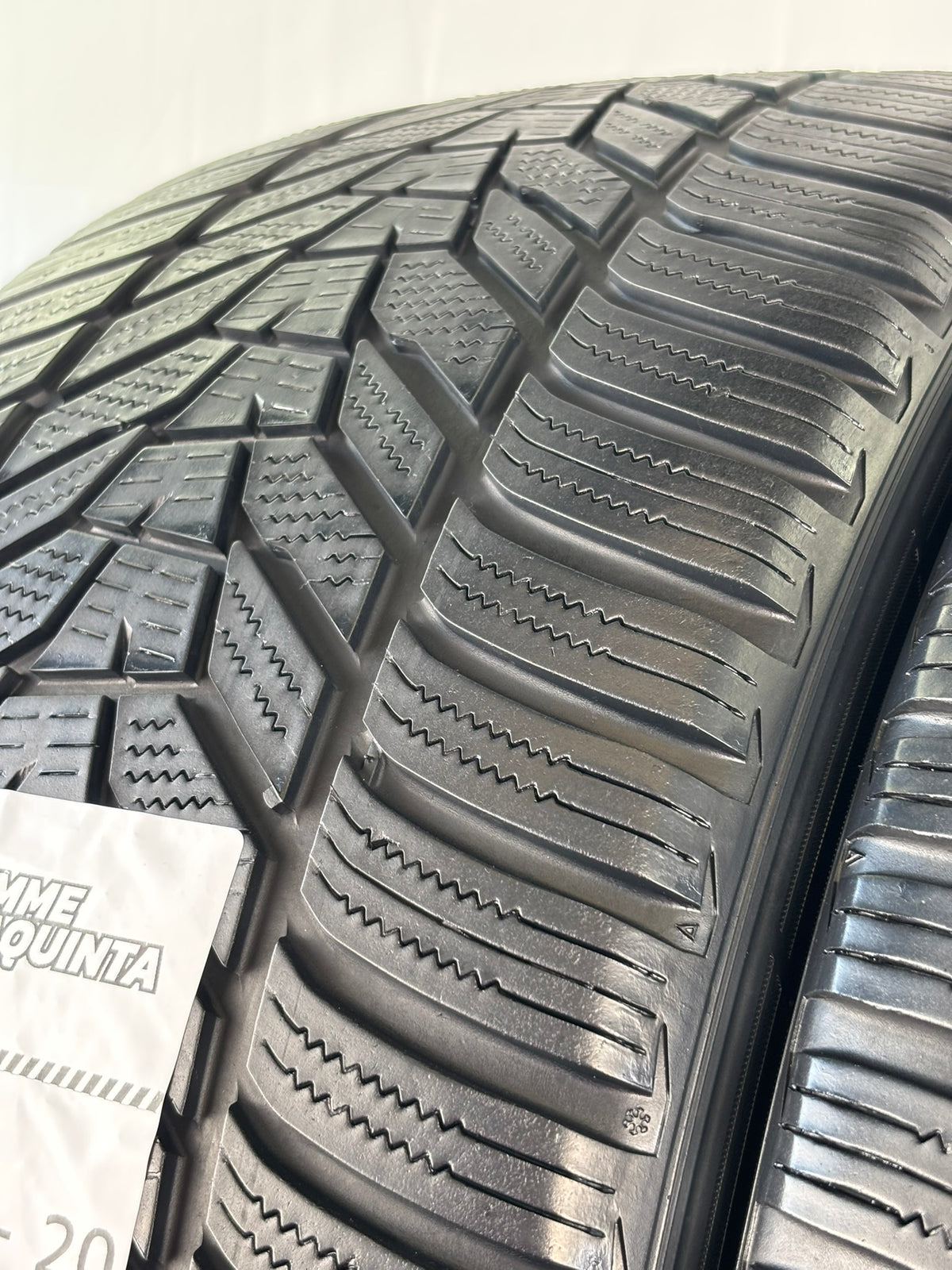 275 45 R20 102W XL Hankook Winter I*cept evo3 M+S