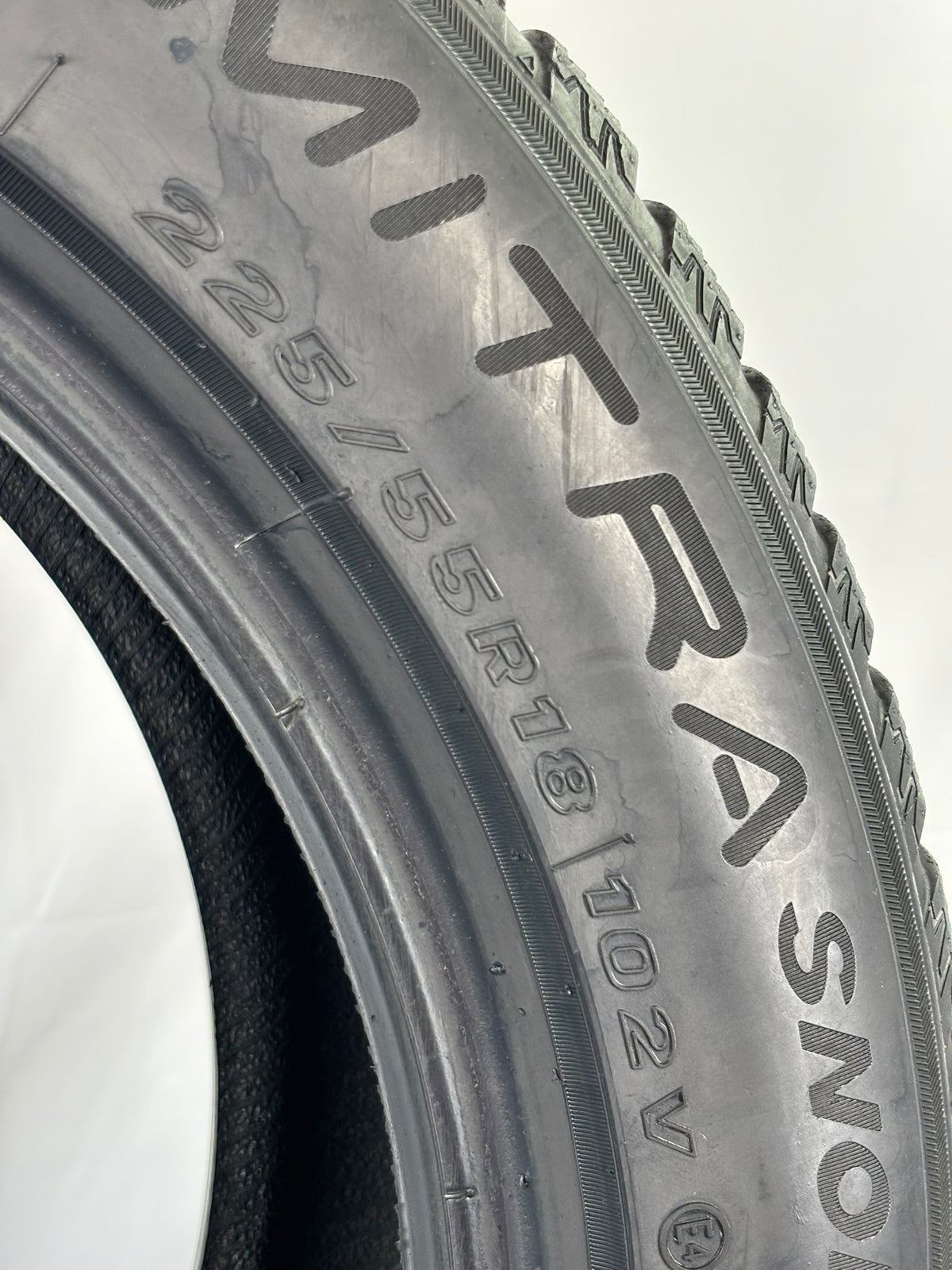 Pneumatici usati 225 55 r18 102v Gomme Invernali 2 PZ Maxxis Batt 4,6mm Dot 23