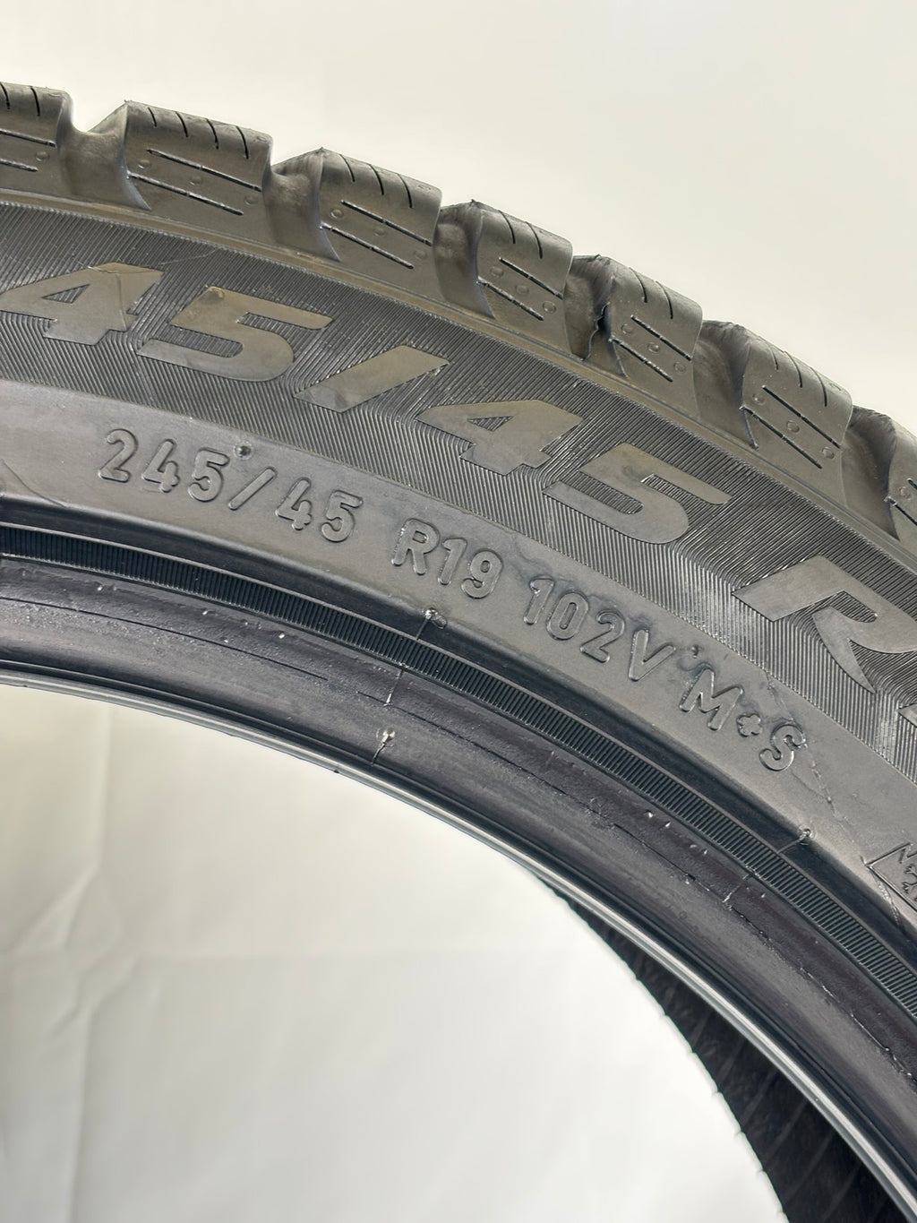 Pneumatici usati 245 45 r19 102v Gomme Estive 2 PZ Pirelli Batt 5mm Dot 2019