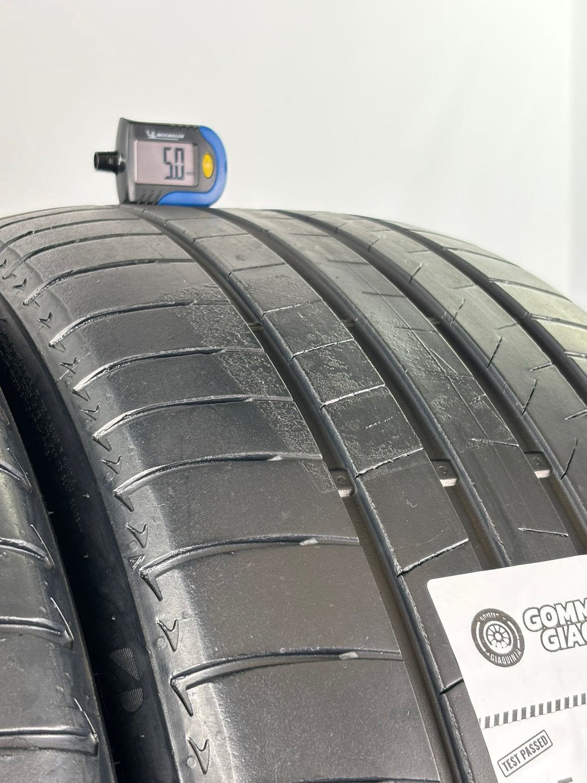 Pneumatici usati 285 35 r22 106y Gomme Estive 2 PZ Bridgestone Battis 5mm Dot 23 AO