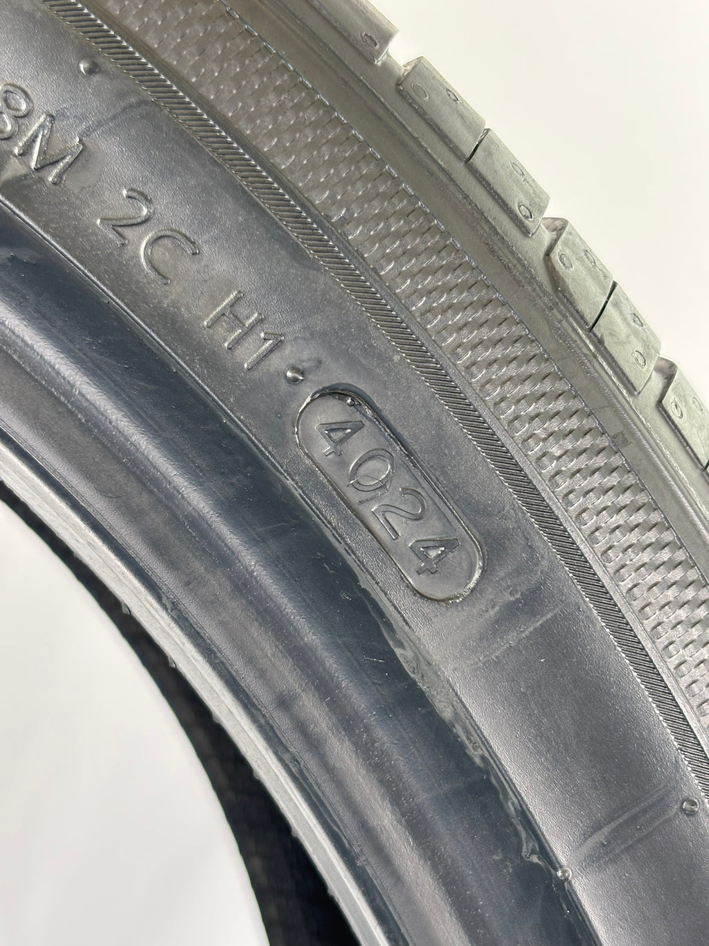 Pneumatici usati 285 35 r22 106y Gomme Estive 2 PZ Hankook Batt 6mm Dot 2024