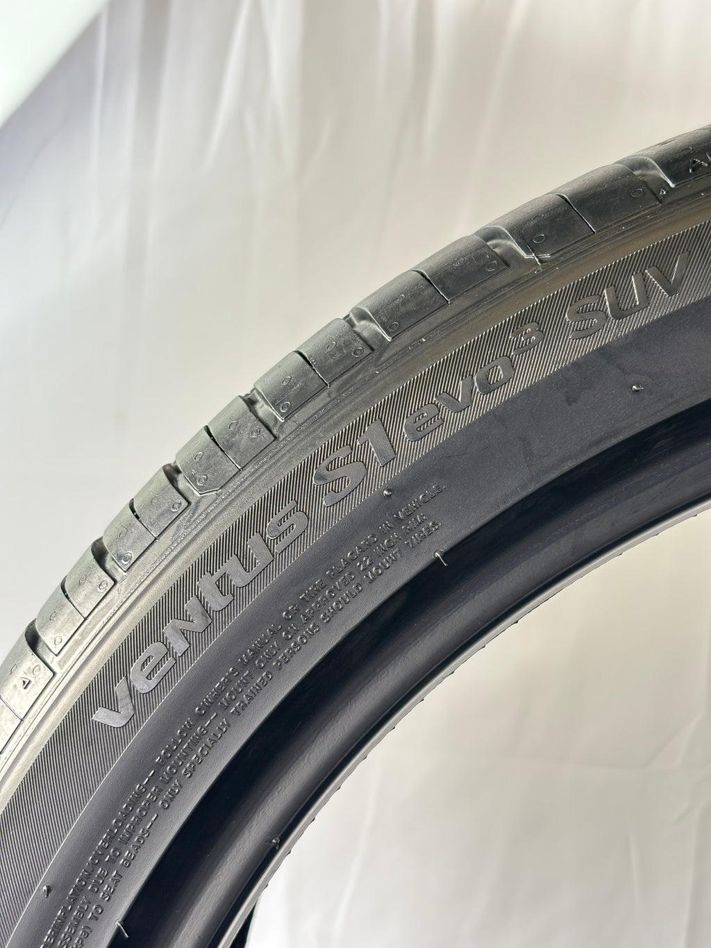 Pneumatici usati 285 35 r22 106y Gomme Estive 2 PZ Hankook Batt 6mm Dot 2024