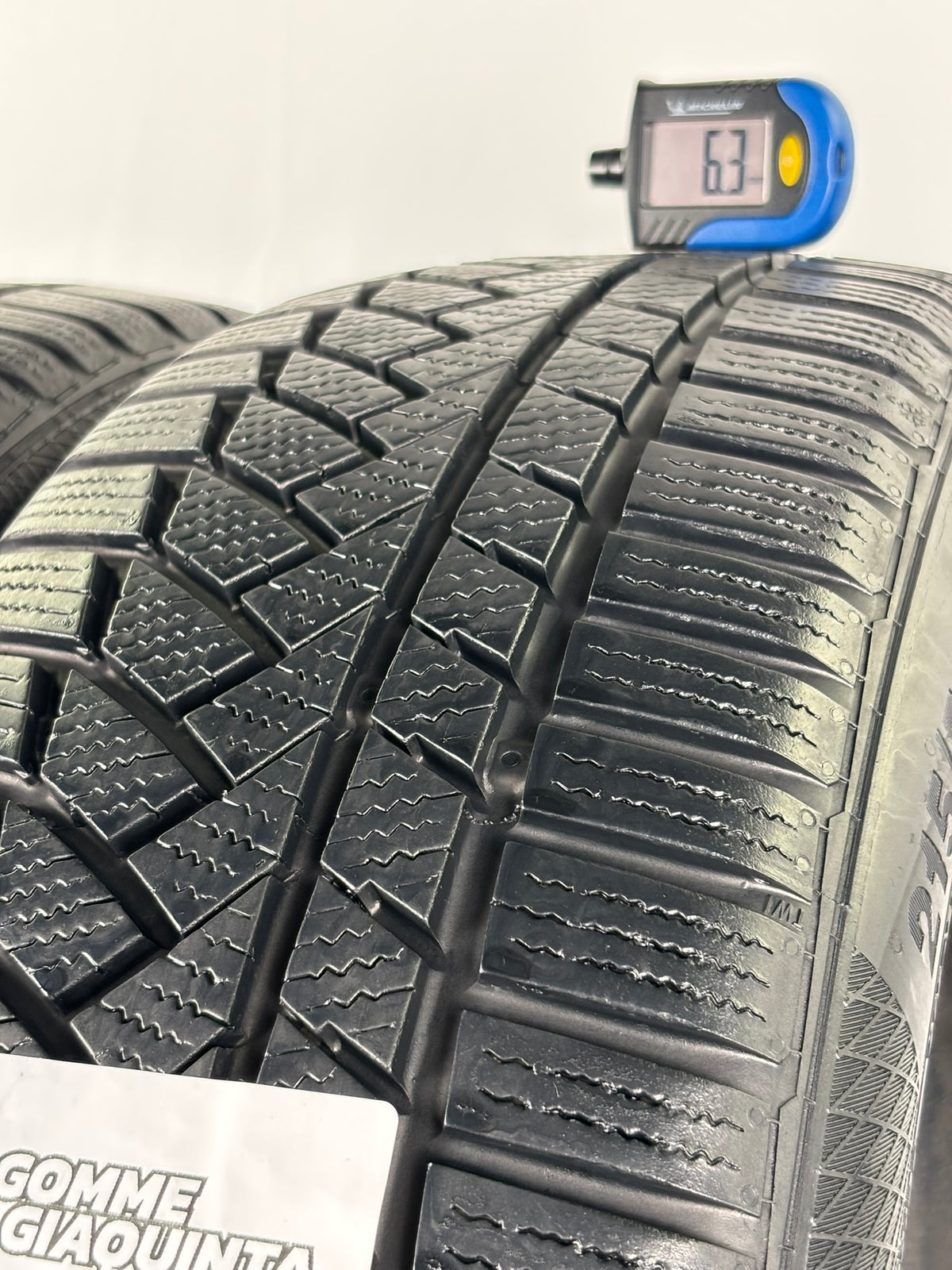 Pneumatici usati 215 50 r18 92v Gomme Invernali 2 PZ Continental Batt5,7mm Dot20