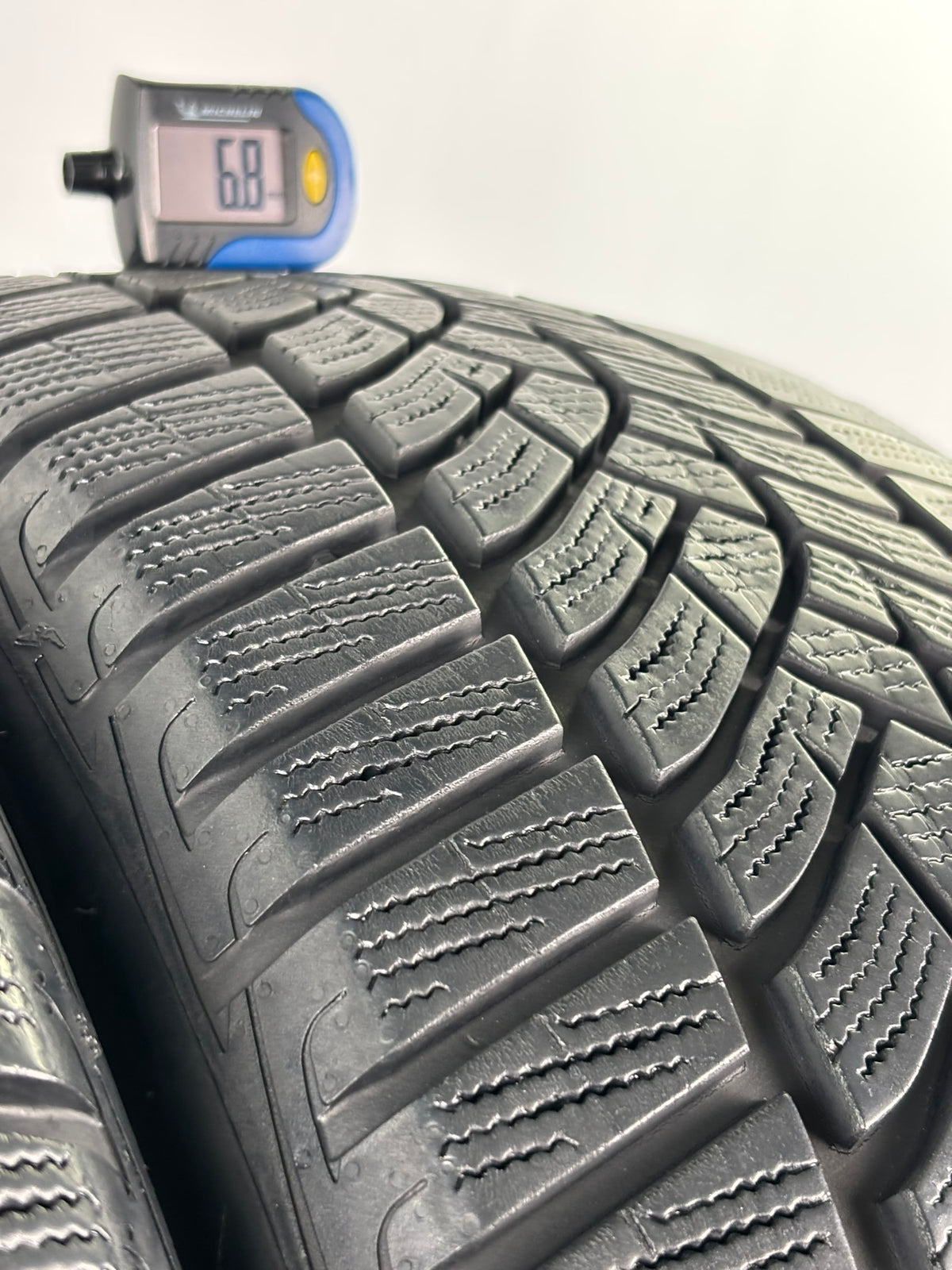 Pneumatici usati 245 45 r20 103v Gomme Invernali 2 PZ Good Year Batt 4,6mm Dot23