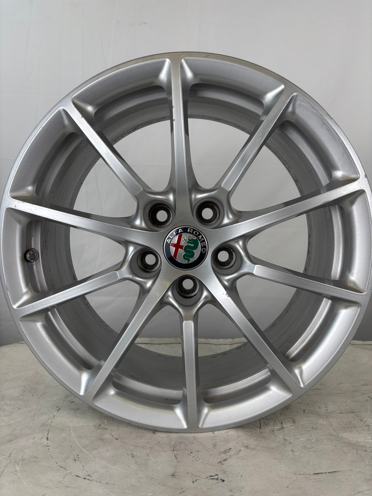2 Cerchi in lega Alfa Romeo Giulia da 17"