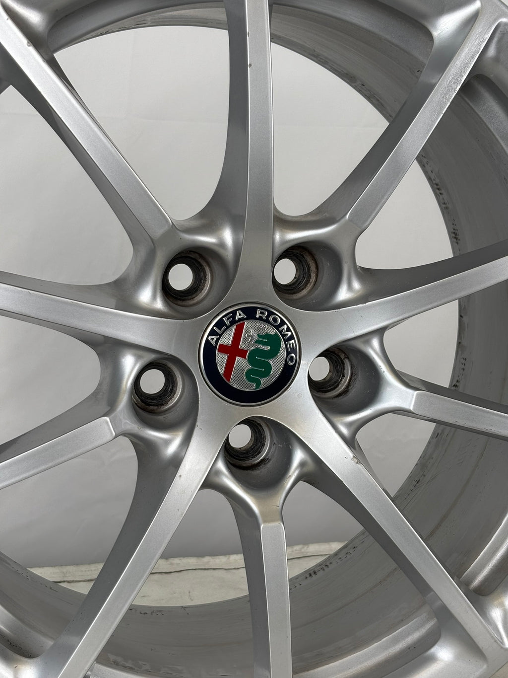 2 Cerchi in lega Alfa Romeo Giulia da 17"