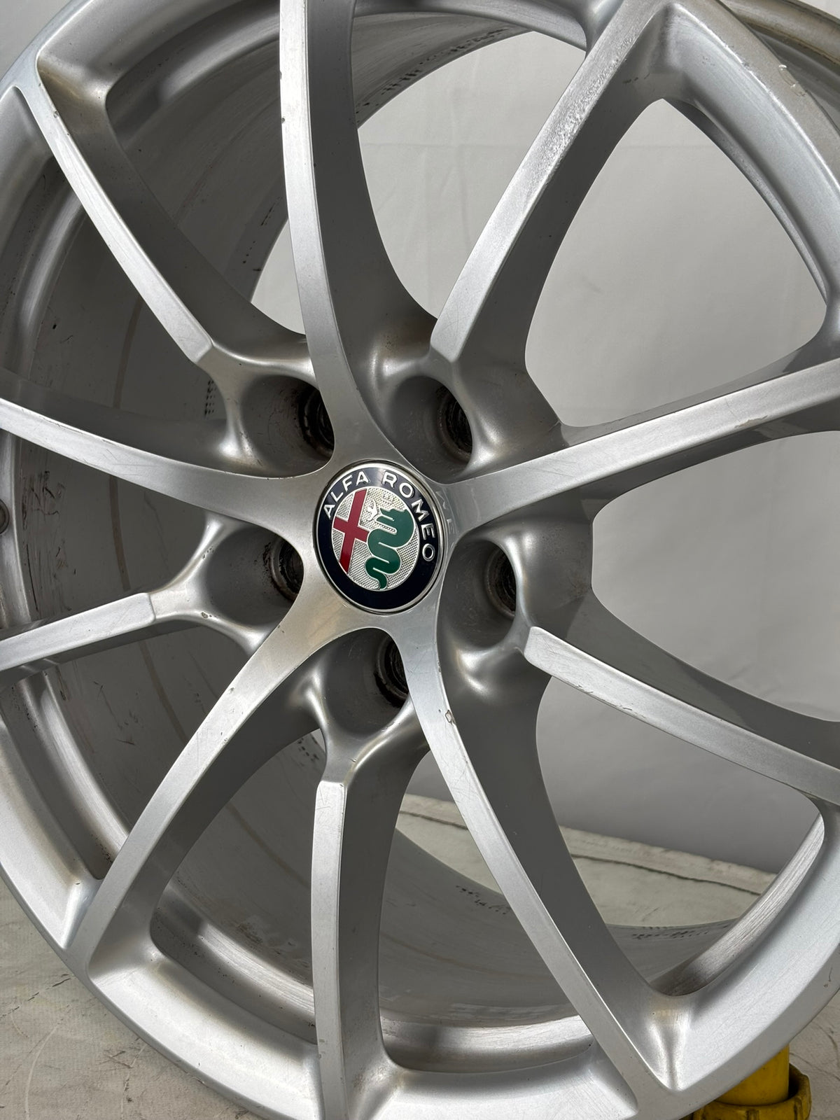 2 Cerchi in lega Alfa Romeo Giulia da 17"