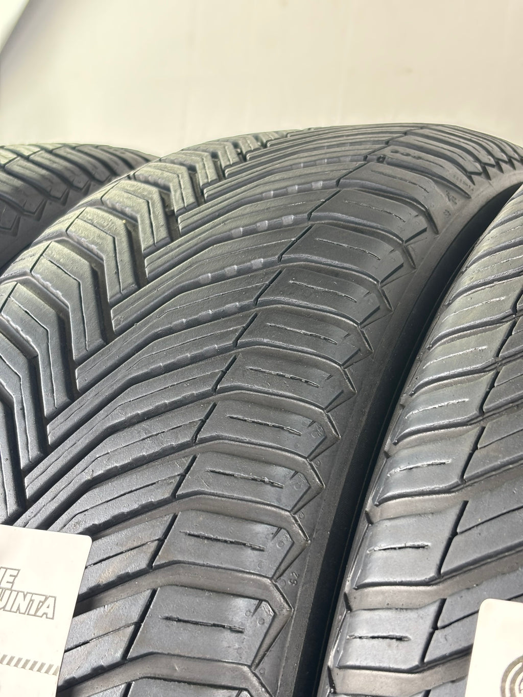 Pneumatici usati 235 55 r19 105w Gomme 4 Stagioni 4 PZ Michelin Dot 22