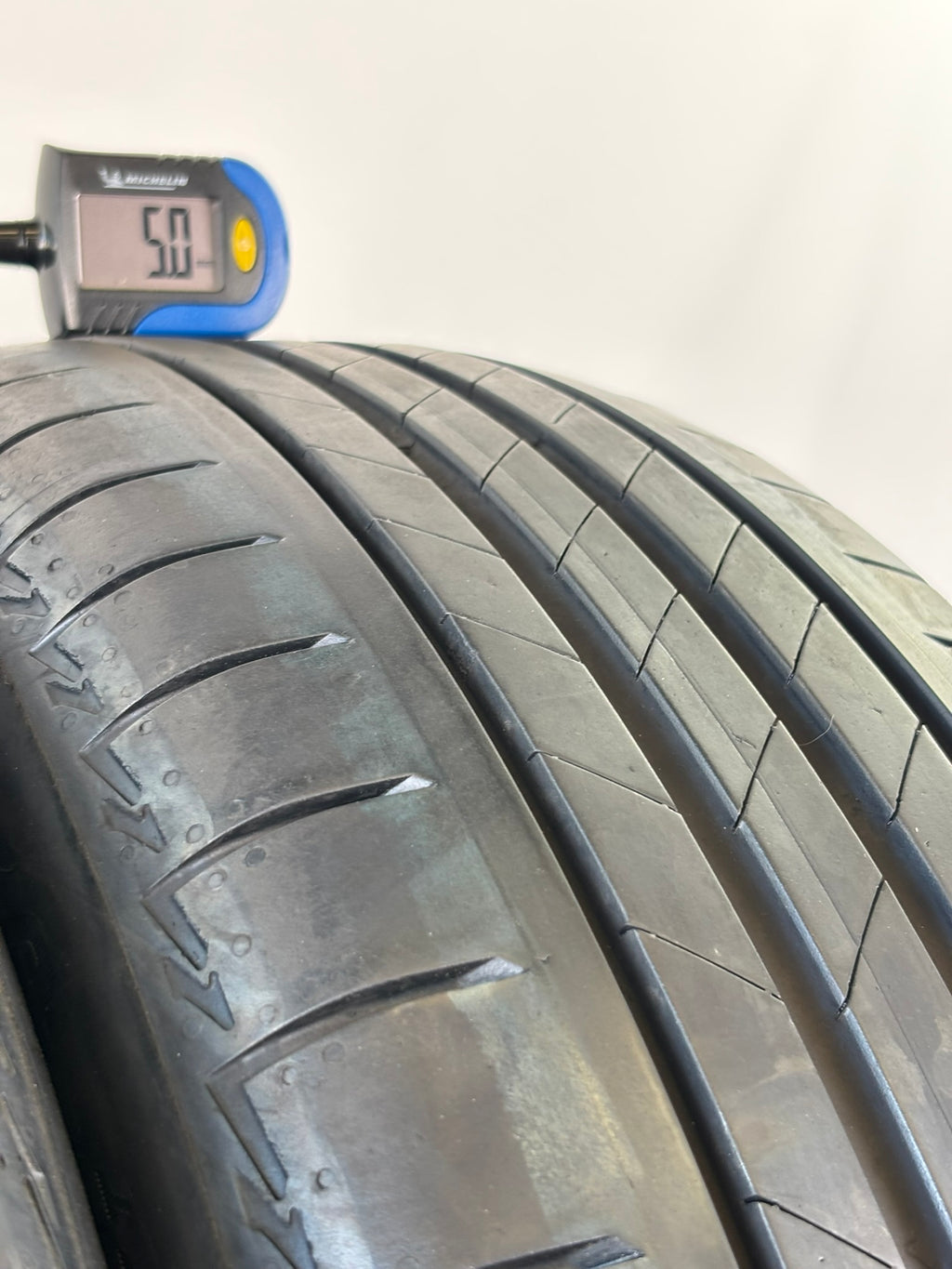 Pneumatici usati 205 60 r17 97w Gomme Estive 2 PZ Bridgestone Batt 5,0mm Dot 23