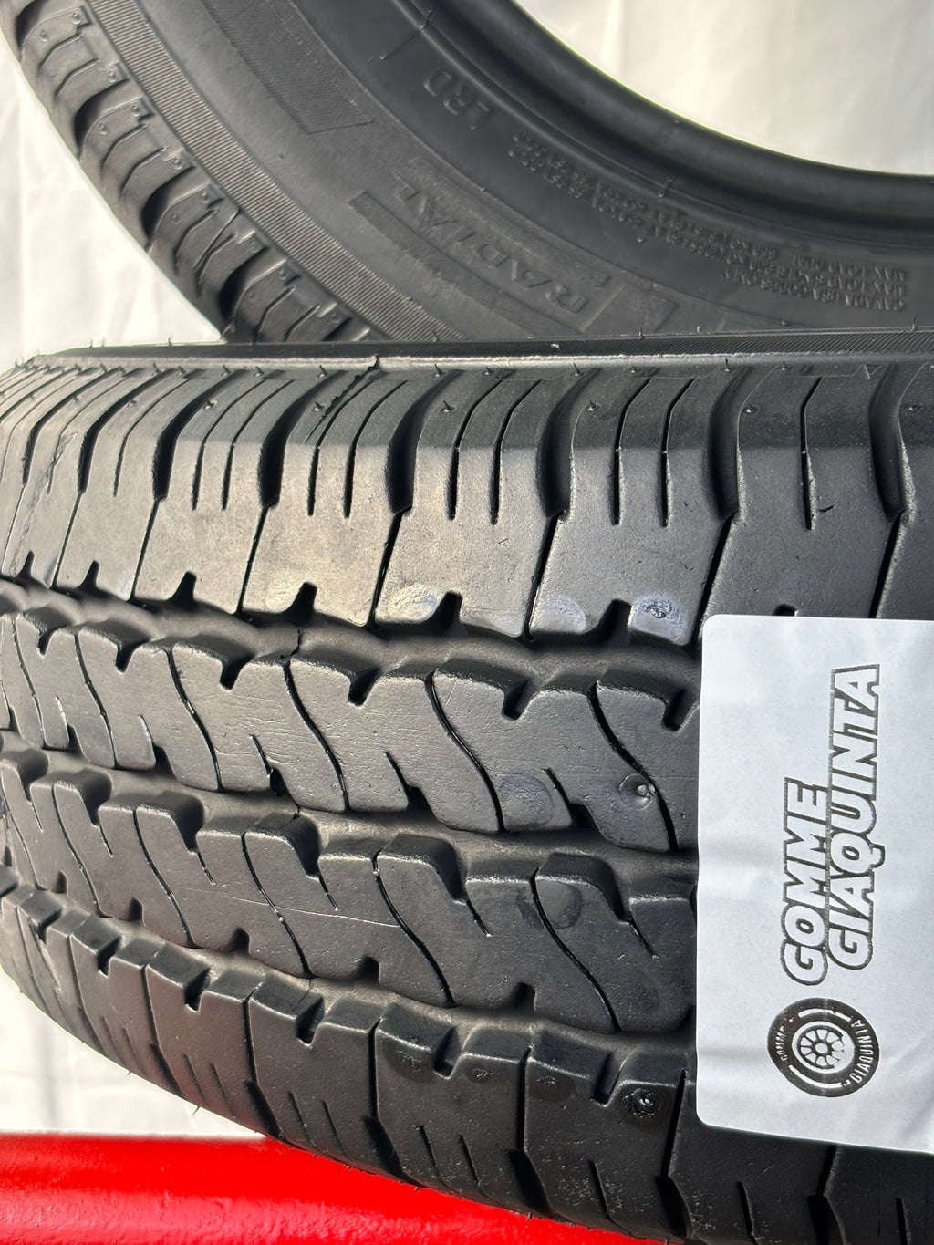 Pneumatici usati 195 70 r15 104r Gomme Estive 2 PZ Gt-radial Batt 8,5mm Dot 24