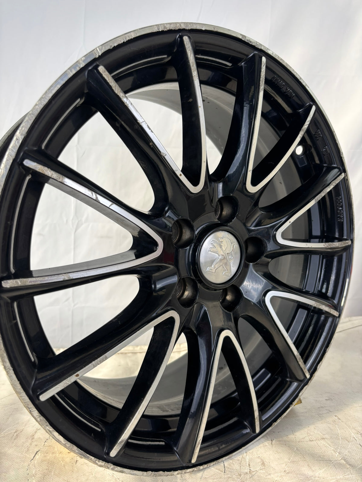 N4 Cerchi da 17" Peugeot 3008 308 407 5008 508 607 GT