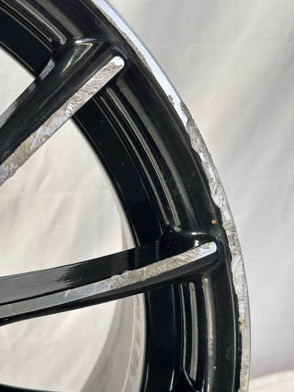 N4 Cerchi da 17" Peugeot 3008 308 407 5008 508 607 GT