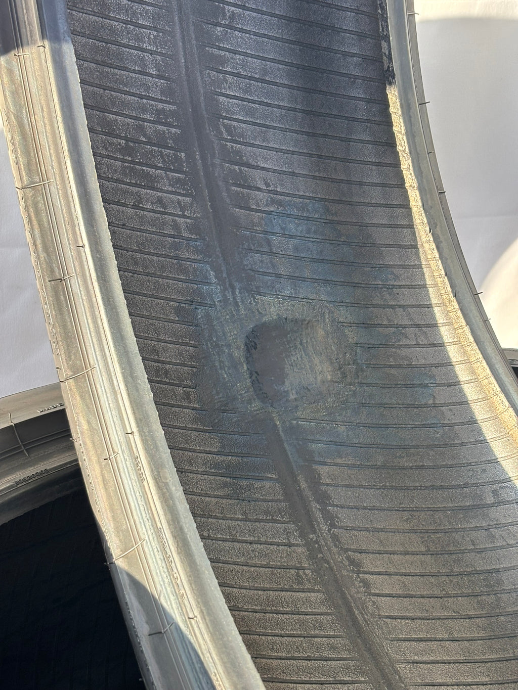 Pneumatici usati 225 45 r19 96V Gomme Invernale 4 PZ Firestone Batt 6.5mm Dot 20