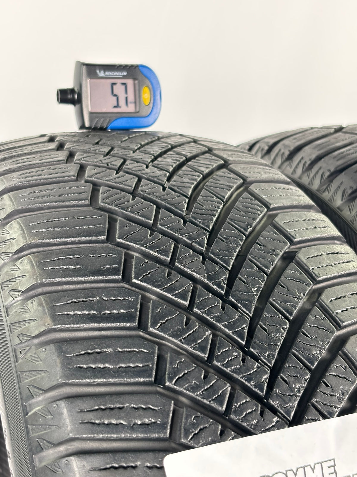 Pneumatici usati 195 55 r16 87H Gomme Invernale 2 PZ Yokohama Batt 5.7mm Dot 21