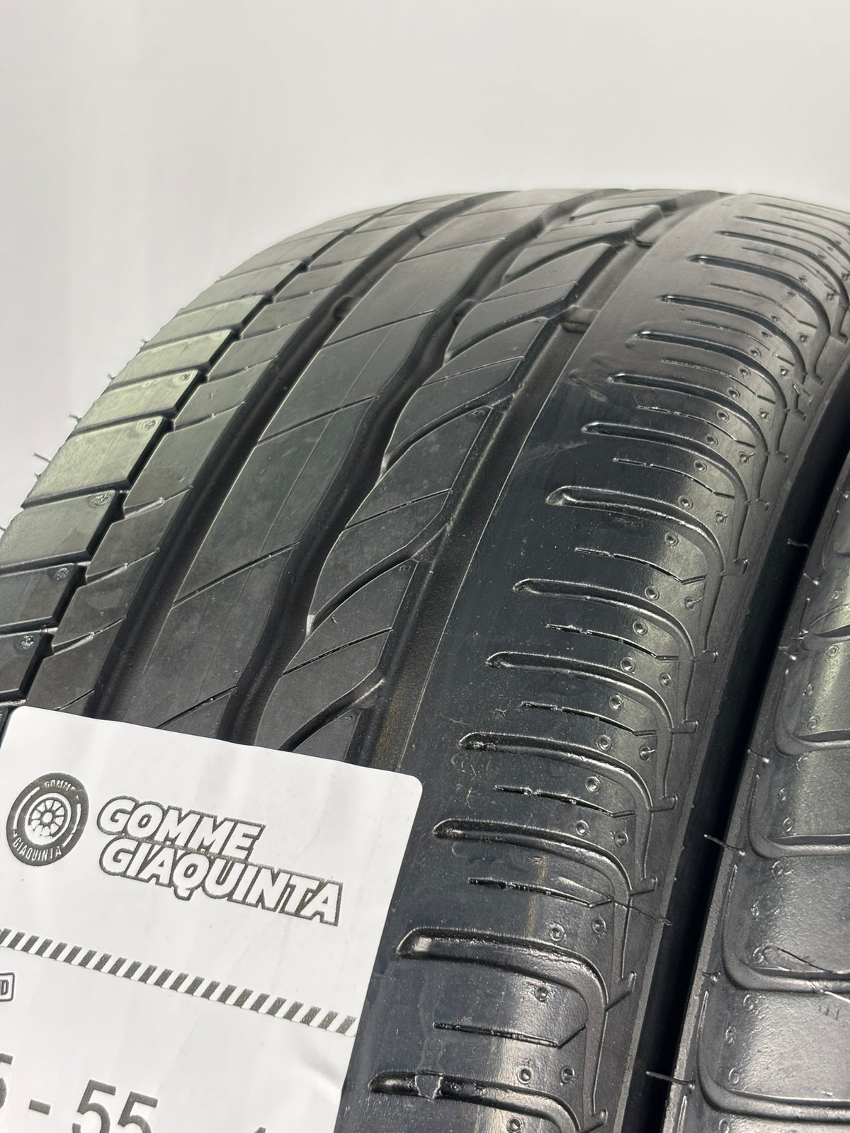 Pneumatici usati 195 55 r16 87W Gomme Estivo 2 PZ Bridgestone Batt 5,5mm Dot 19