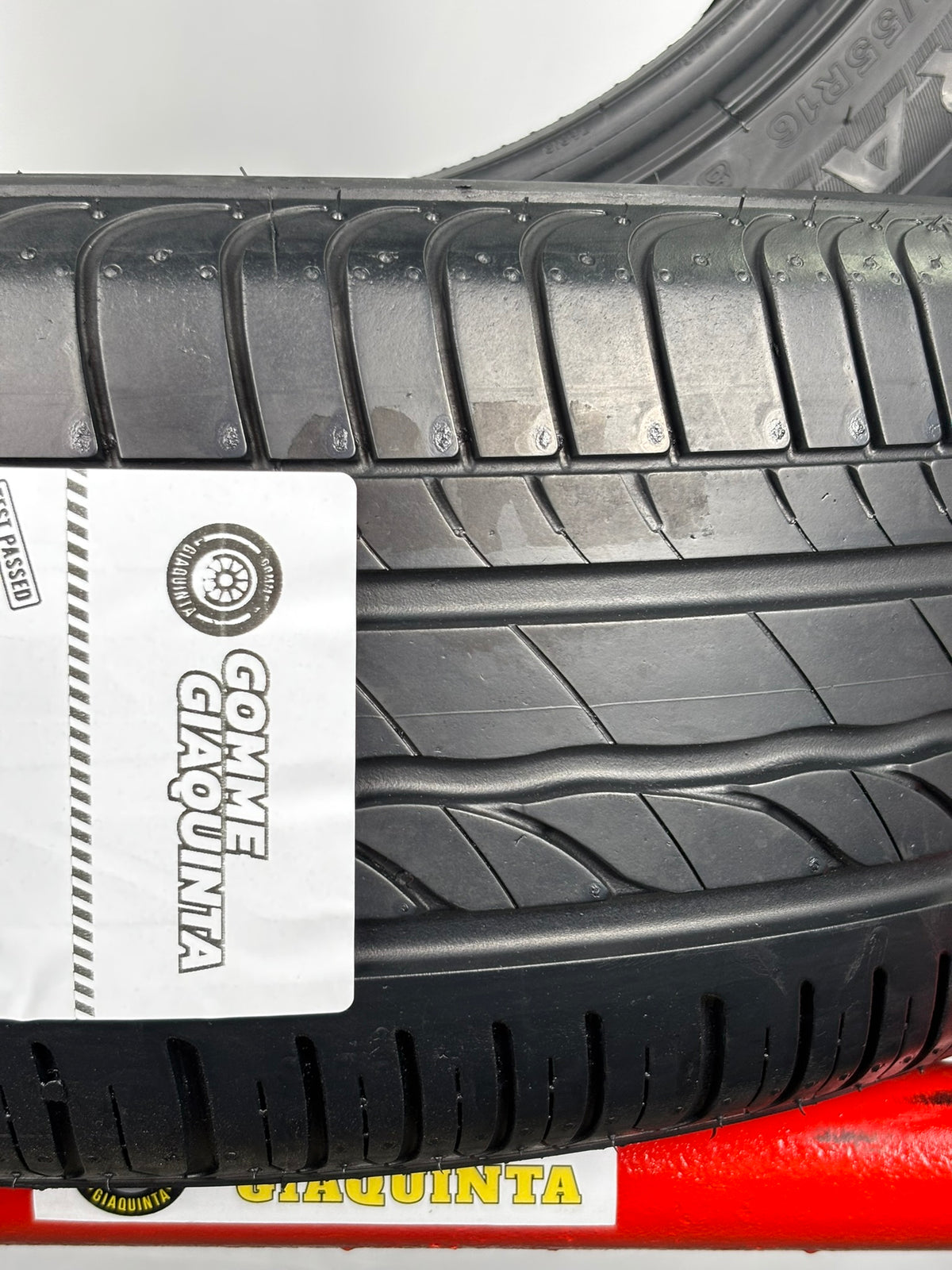 Pneumatici usati 195 55 r16 87W Gomme Estivo 2 PZ Bridgestone Batt 5,5mm Dot 19