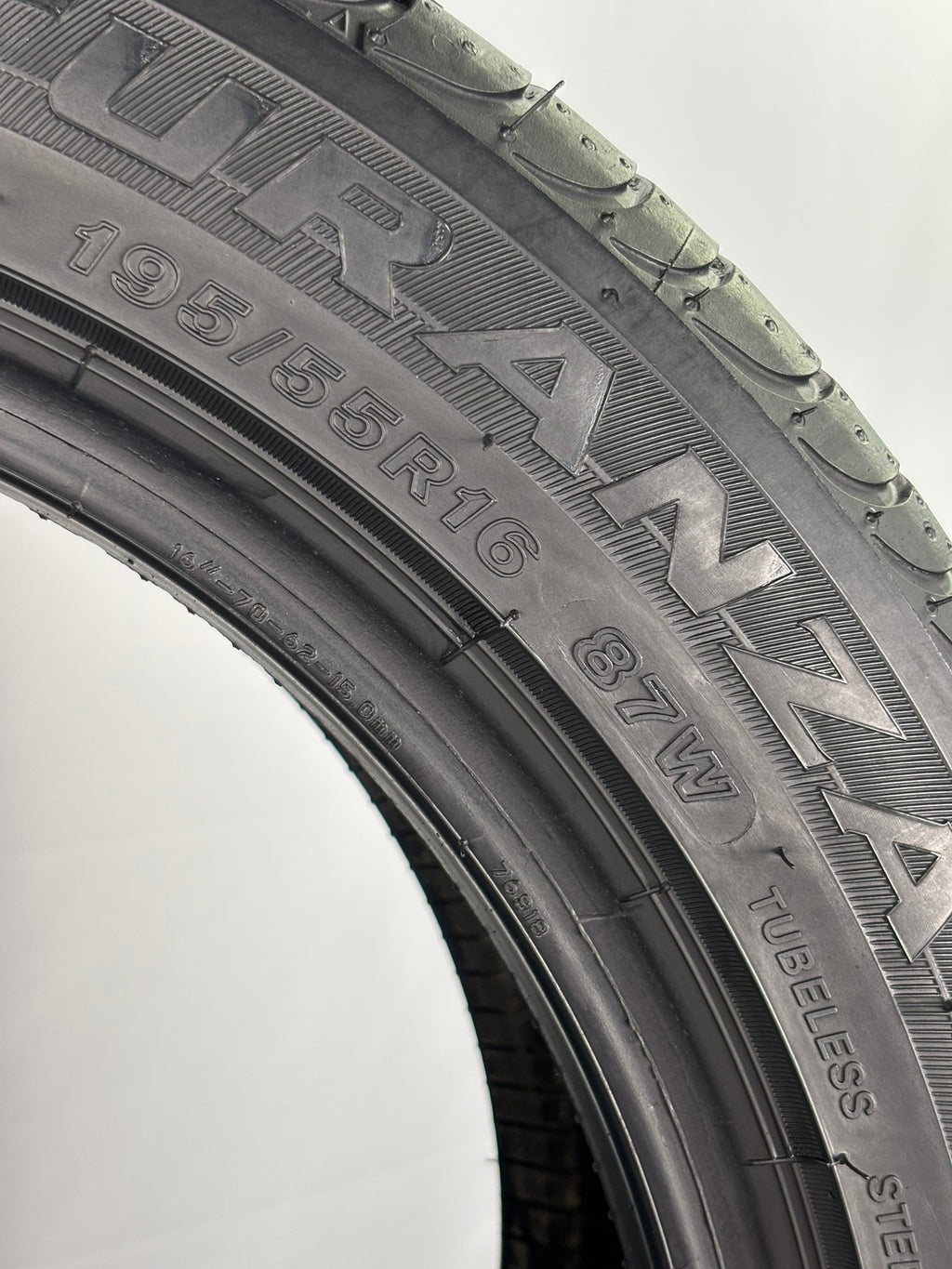 Pneumatici usati 195 55 r16 87W Gomme Estivo 2 PZ Bridgestone Batt 5,5mm Dot 19