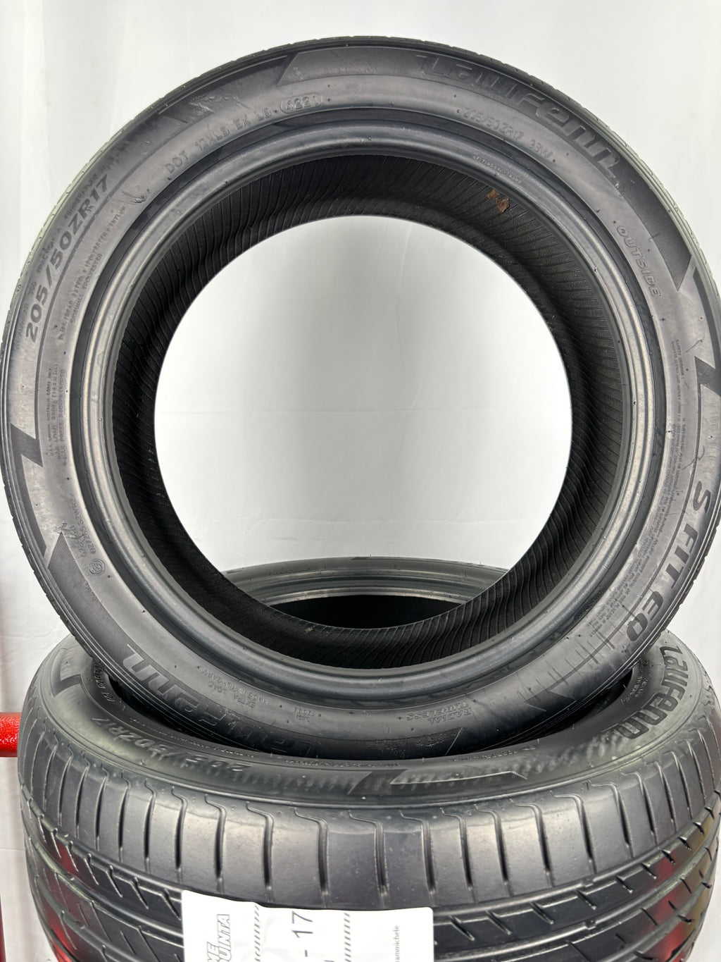 Pneumatici usati 205 50 r17 93W Gomme Estivo 2 PZ Laufenn Batt 5,1mm Dot 21