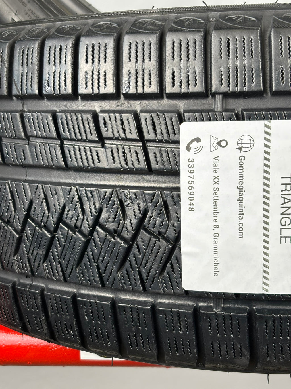 Pneumatici usati 225 45 r19 96V Gomme Invernale 4 PZ Triangle Batt 6,7mm Dot 20