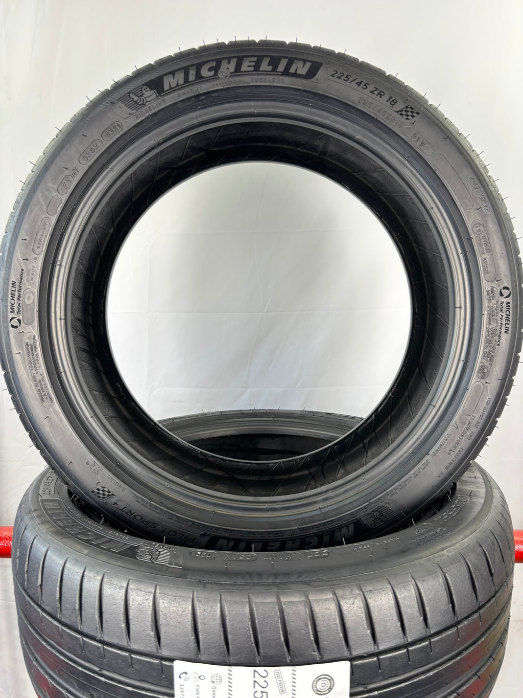 Pneumatici usati 225 45 r18 91W Gomme Estivo 2 PZ Michelin Batt 6,0mm Dot 21
