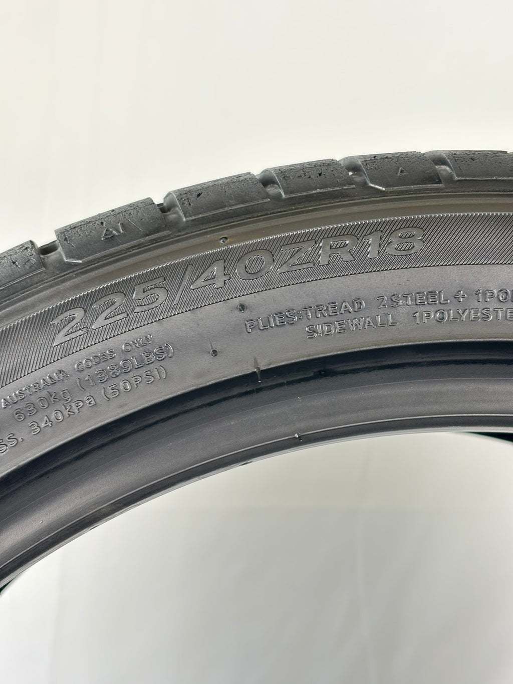Pneumatici usati 225 40 r18 92Y Gomme Estivo 2 PZ Hankook Batt 7,3mm Dot 23
