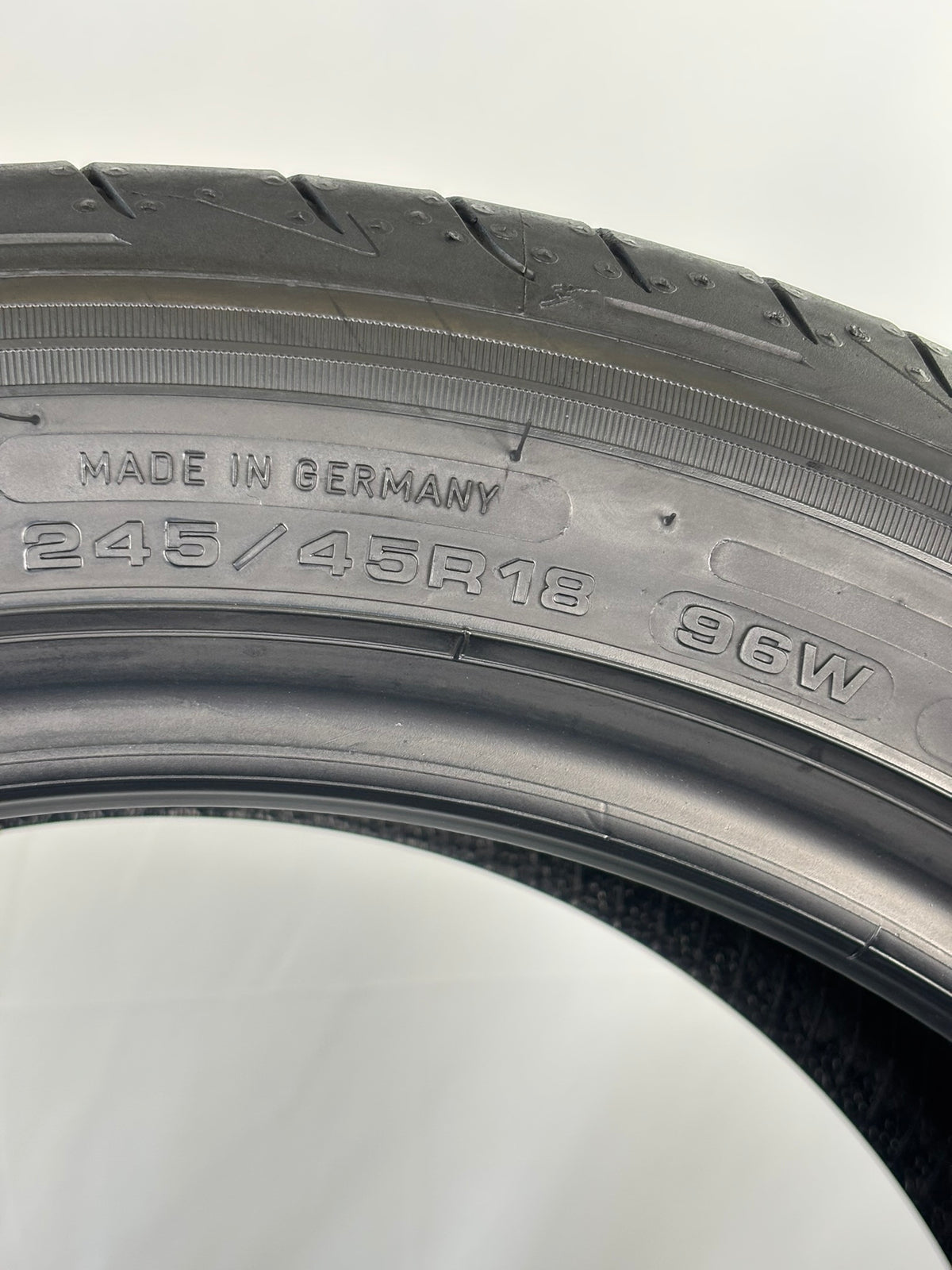 Pneumatici usati 245 45 r18 96W Gomme Estivo 4 PZ Good-year Batt 6,5mm Dot 20