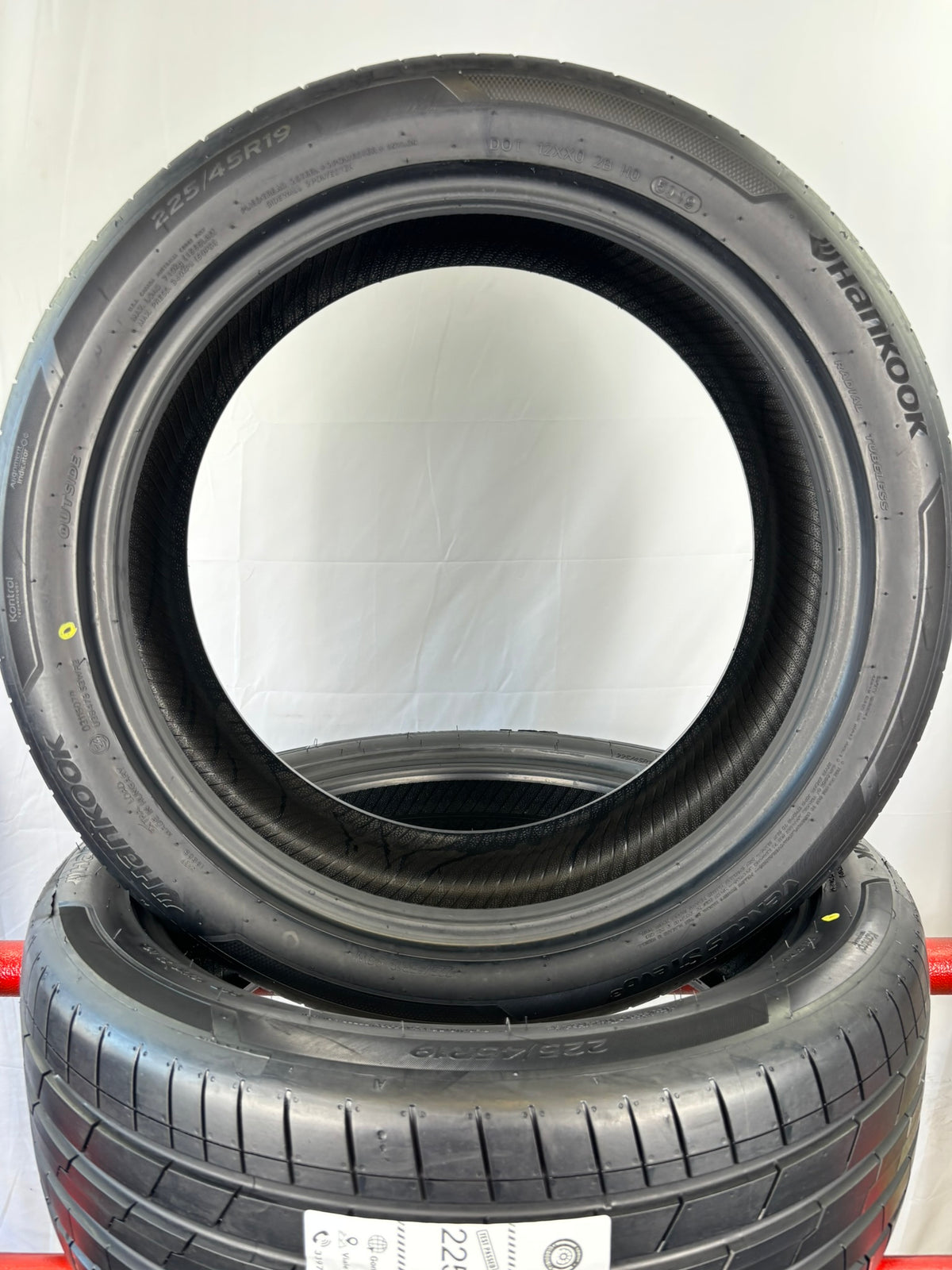Pneumatici usati 225 45 r19 96W Gomme Estivo 2 PZ Hankook Batt 6,0mm Dot 19