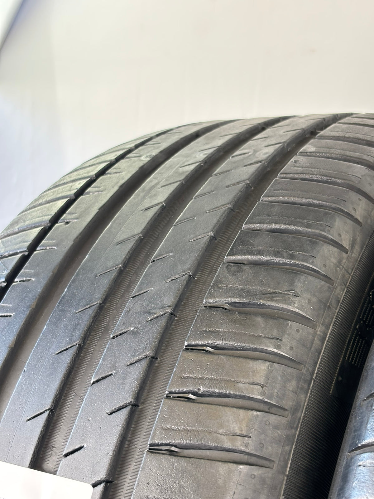 Pneumatici usati 245 50 r19 105W Gomme Estivo 2 PZ Michelin Batt 4,8mm Dot 20