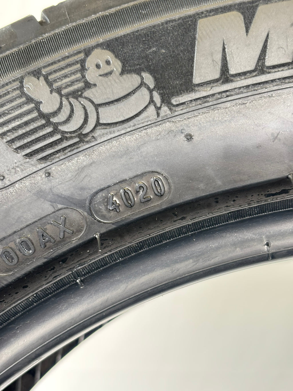 Pneumatici usati 245 50 r19 105W Gomme Estivo 2 PZ Michelin Batt 4,8mm Dot 20