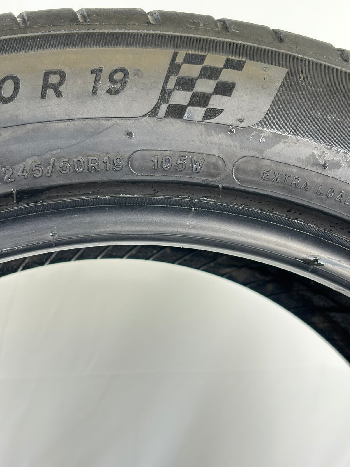 Pneumatici usati 245 50 r19 105W Gomme Estivo 2 PZ Michelin Batt 4,8mm Dot 20