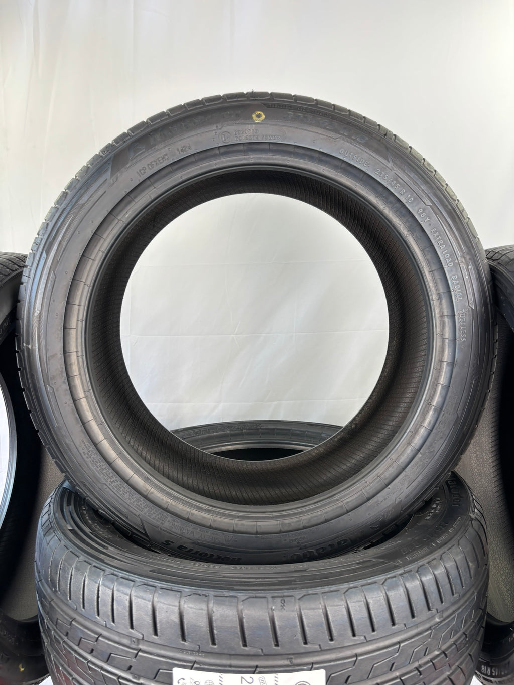 Pneumatici usati 235 45 r18 98Y Gomme Estivo 4 PZ Matador Batt 6,3mm Dot 24