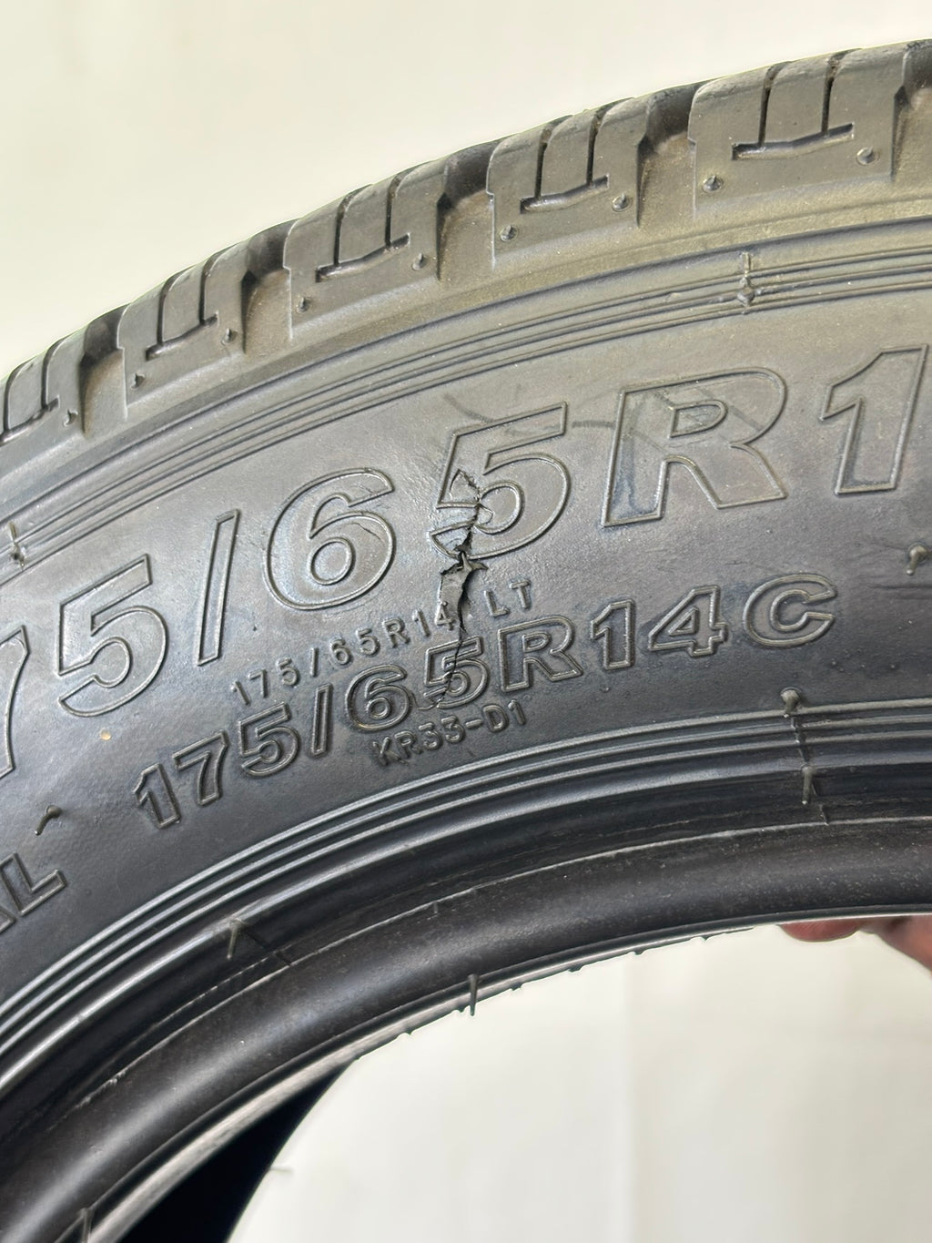 Pneumatici usati 175 65 r14C 90T Gomme Estivo 2 PZ Kenda Batt 6,6mm Dot 21