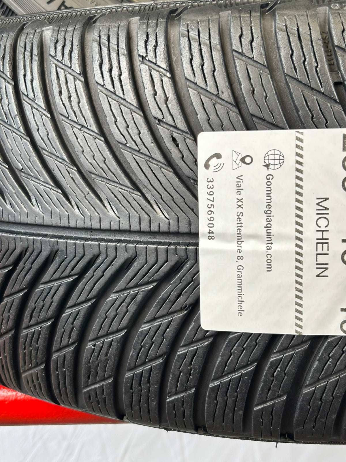 Pneumatici usati 235 45 r19 99V Gomme Invernale 4 PZ Michelin Batt 5,8mm Dot 19